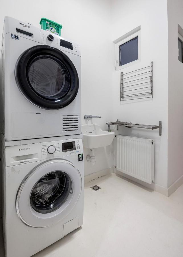 Sunshine Sprint Luxury Apartment ブダペスト エクステリア 写真