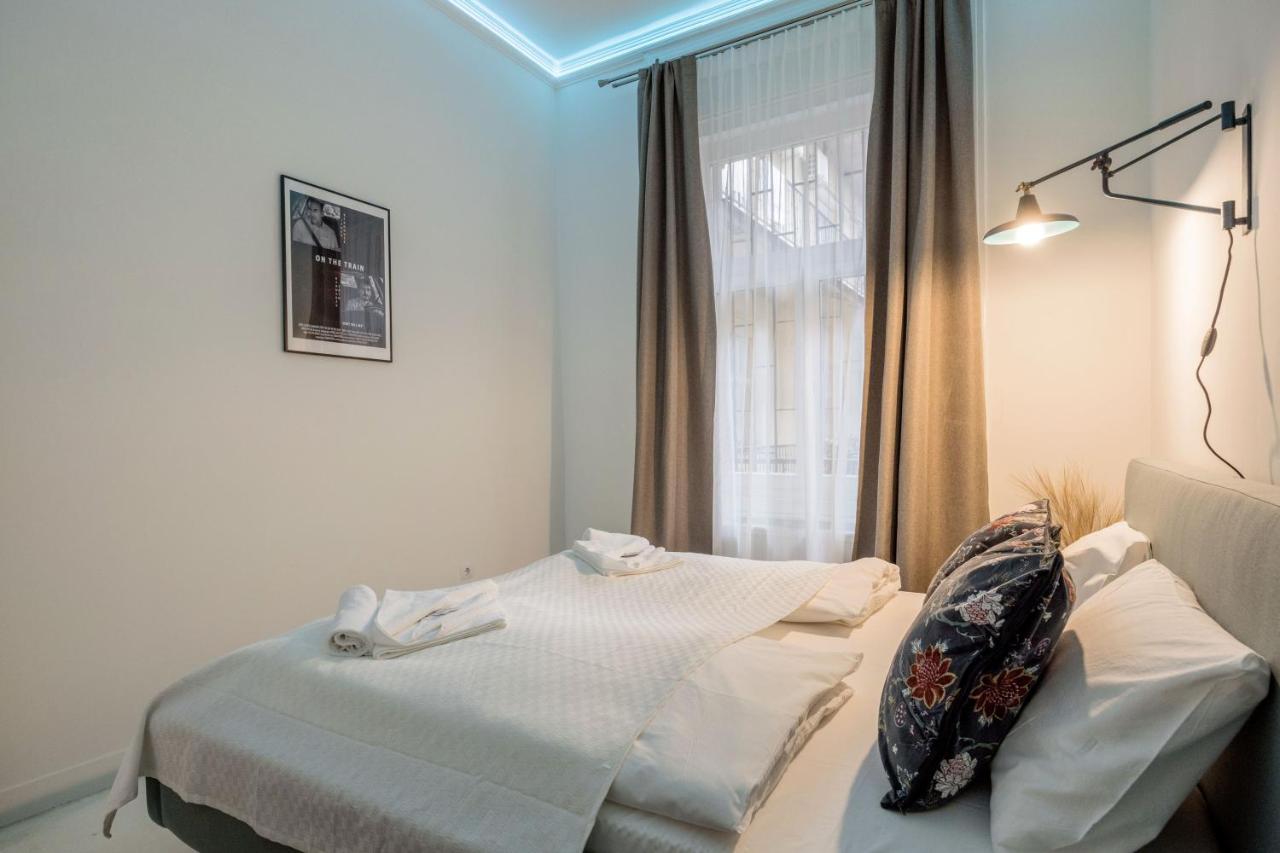 Sunshine Sprint Luxury Apartment ブダペスト エクステリア 写真